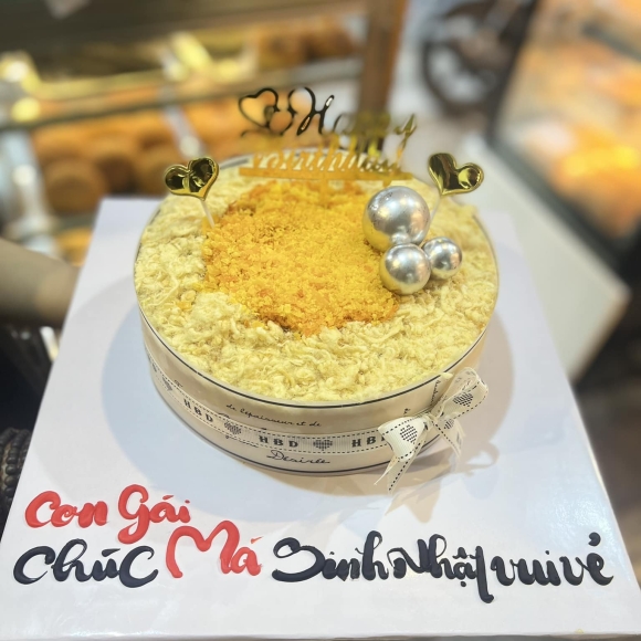 BÁNH BÔNG LAN TRỨNG MUỐI MẪU 09