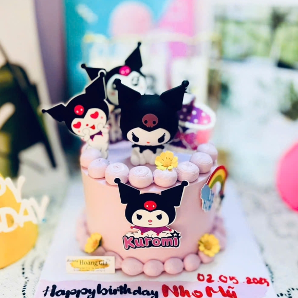 Bánh sinh nhật decor cho bé gái 2025 mẫu mới