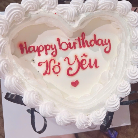 Mẫu bánh kem sinh nhật 010