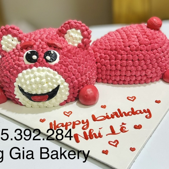 Bánh sinh nhật gấu hồng