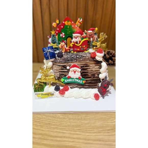 Bánh Khúc Cây Giáng Sinh – Hoàng Gia Bakery