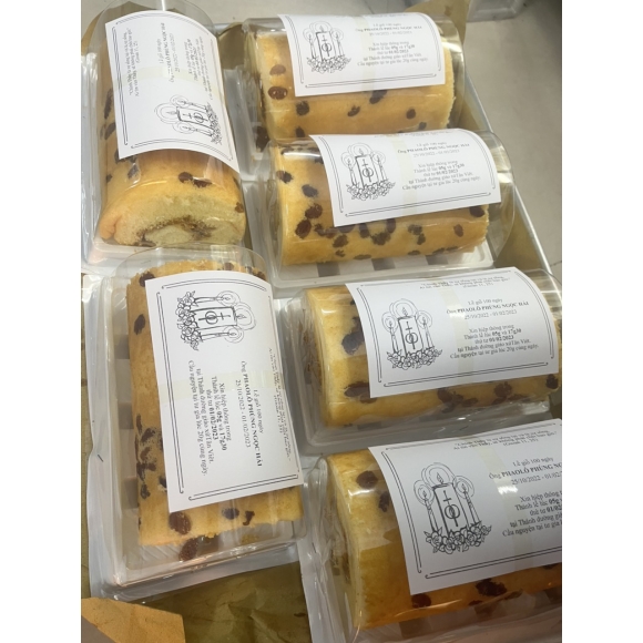 Bánh Bông Lan Nho Khô 