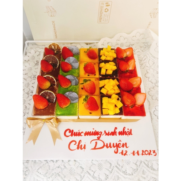 Bánh hương vị trái cây
